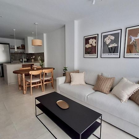 Bonito Apartamento De 2 Habitaciones Cerca De La Estacion Joaquin Sorolla Valencia Exterior photo